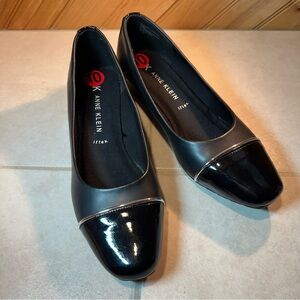 Anne Klein Mildred Wedge 10